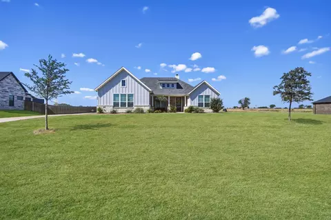 280 Maci Dr, Waxahachie, TX 75167