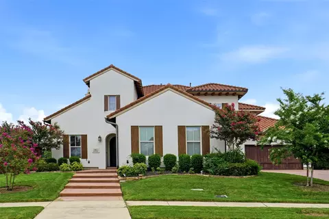 667 Creekway Dr, Irving, TX 75039