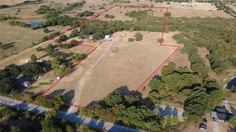 249 Hildreth Pool Rd, Bowie, TX 76230