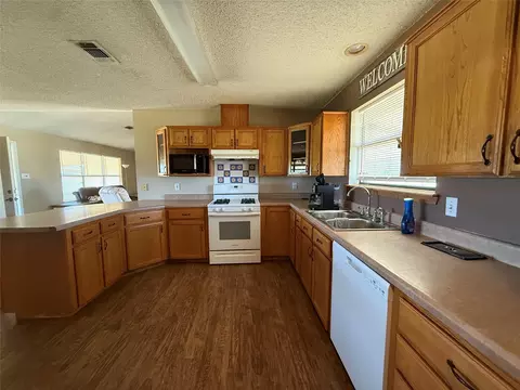 Kitchen - 601 Highway 588, Comanche, TX 76442 photo 4 of 6