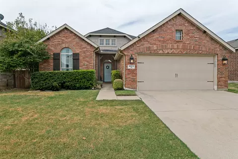 9913 Chrysalis Dr, Fort Worth, TX 76131
