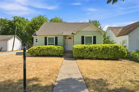 711 N 35th St, Waco, TX 76710