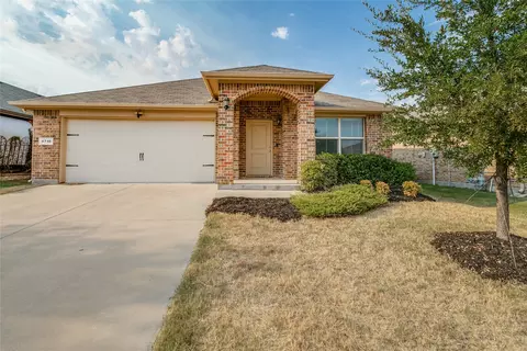 4716 Feltleaf Ave, Crowley, TX 76036