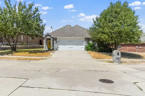 8275 Clarksprings Dr, Dallas, TX 75236