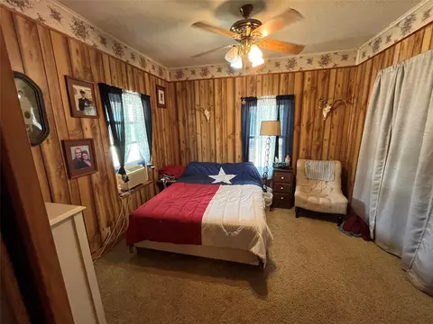 Bedroom - 541 E 3rd St, Baird, TX 79504 photo 3 of 4
