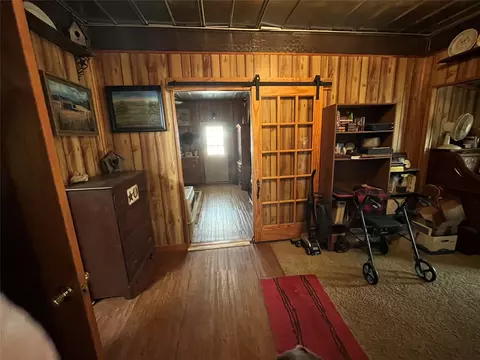 Entry Way - 541 E 3rd St, Baird, TX 79504 photo 4 of 4