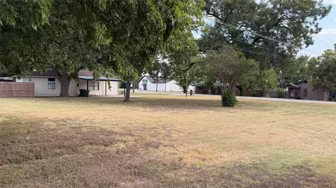 204 N 5th, Godley, TX 76044