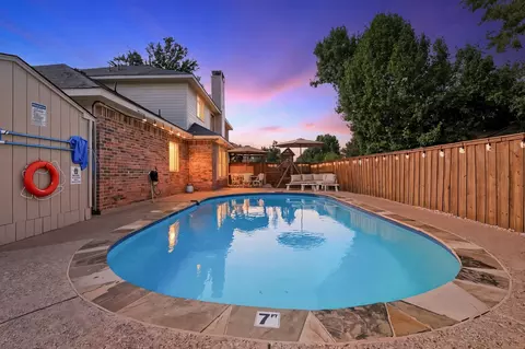537 Purdue Dr, Lewisville, TX 75067