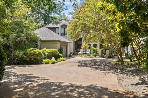 6920 Gaston Ave, Dallas, TX 75214