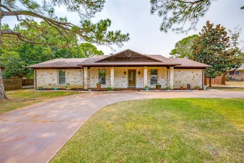 233 Oak St, Highland Village, TX 75077