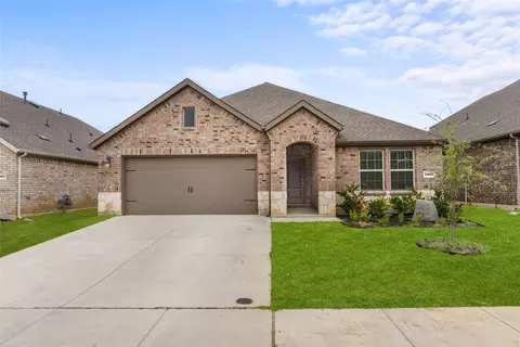 9805 Quail Pointe Rd, Aubrey, TX 76227