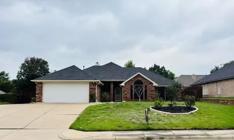 432 Shelby Dr, Burleson, TX 76028