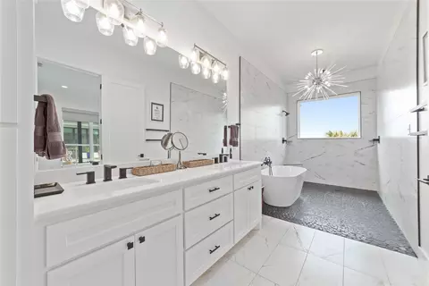 Bath - 582 Oak Point Dr, May, TX 76857 photo 1 of 5