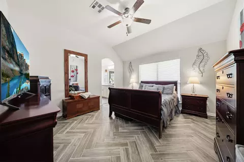 Bedroom - 10333 Condor Loop, Waco, TX 76708 photo 5 of 6