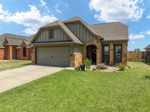 Exterior - 10333 Condor Loop, Waco, TX 76708 photo 2 of 7