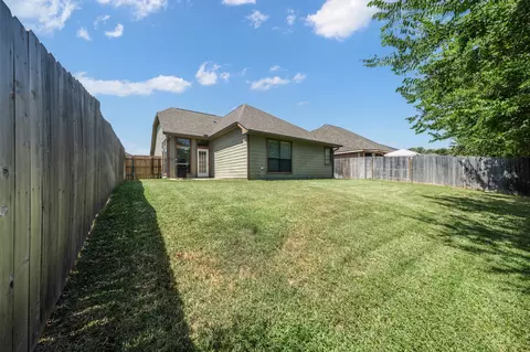 Exterior - 10333 Condor Loop, Waco, TX 76708 photo 6 of 7