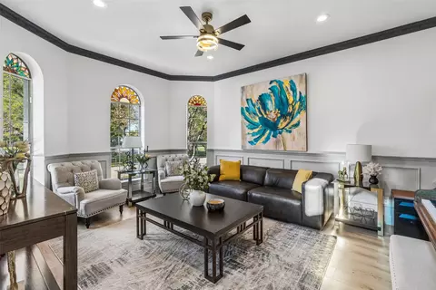 3706 Castle Dr, Rowlett, TX 75089