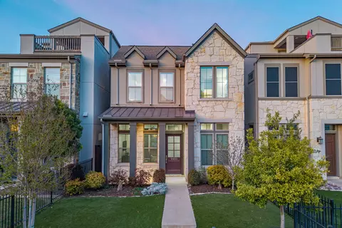 5451 Ashby Grove St, Dallas, TX 75209