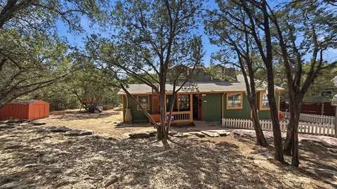 5716 San Jacinto Dr, Granbury, TX 76048