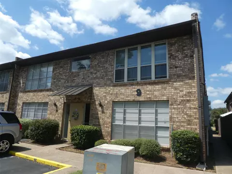 1820 E Kings Hwy #245, Shreveport, LA 71105