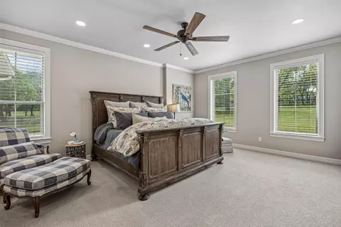 Bedroom - 111 Stonecrest Rd, Argyle, TX 76226 photo 2 of 4