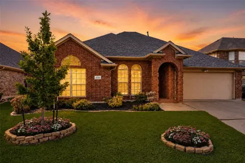 2720 Calico Rock Dr, Fort Worth, TX 76131