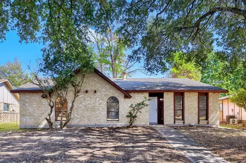 2508 Norway Dr, Garland, TX 75040