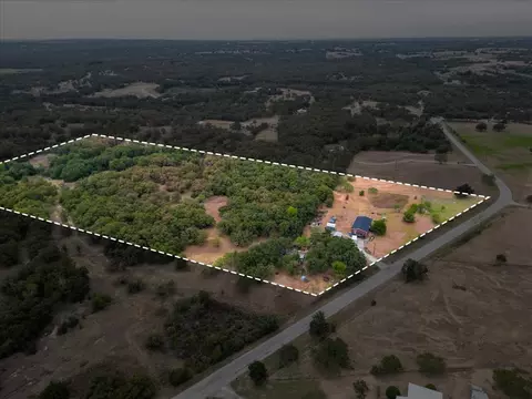 353 R And R Dr, Springtown, TX 76082