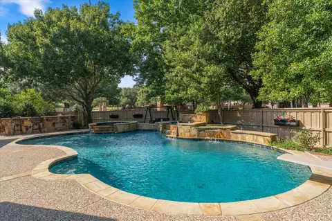 6808 Echo Canyon Dr, Mckinney, TX 75072