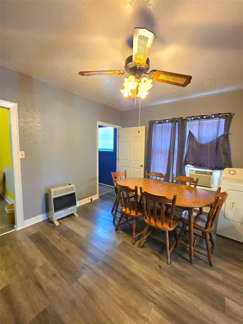 Dining - 305 N Eagle St, Weimar, TX 78962 photo 2 of 2