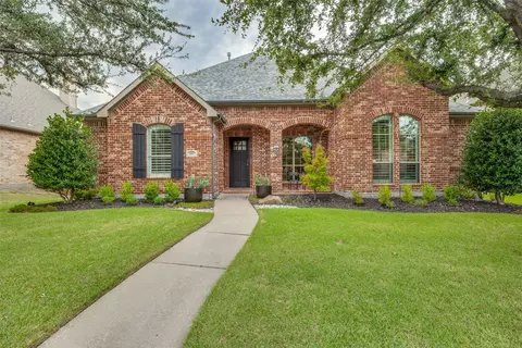 1291 Sunland Park Dr, Frisco, TX 75033