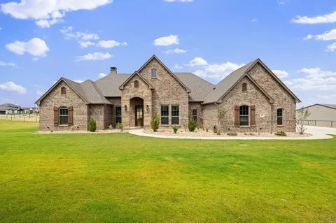 460 Royal Santana Run, Weatherford, TX 76087
