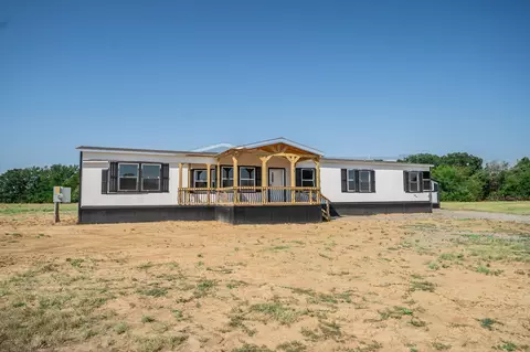 34 County Road 1126, Cumby, TX 75433