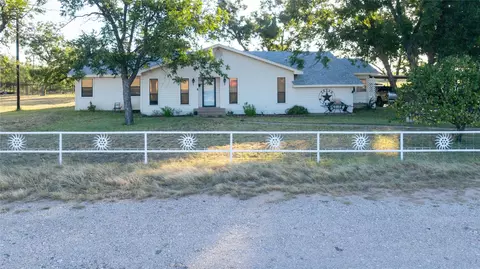 817 St Hwy 153, Wingate, TX 79566