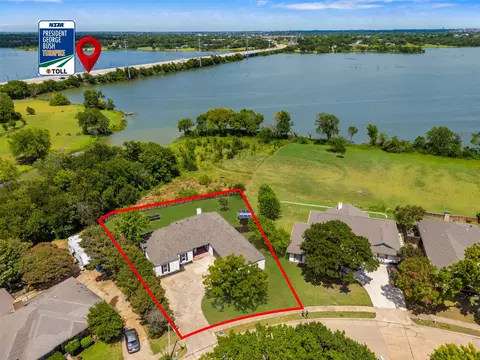 View/Area - 5000 Edgewater Dr, Rowlett, TX 75088 photo 1 of 2