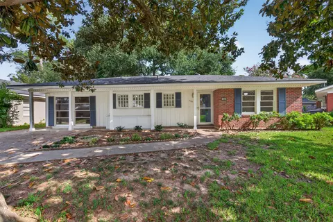 160 Carroll St, Shreveport, LA 71105