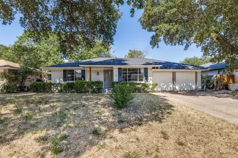 3138 Touraine Dr, Dallas, TX 75211