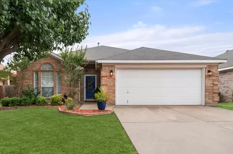 6920 Coldwater Canyon Rd, Fort Worth, TX 76132