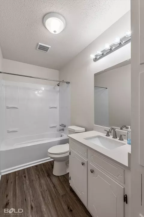 Bath - 162 Katie Ln, Minden, LA 71055 photo 2 of 2
