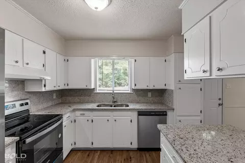 Kitchen - 162 Katie Ln, Minden, LA 71055 photo 1 of 4