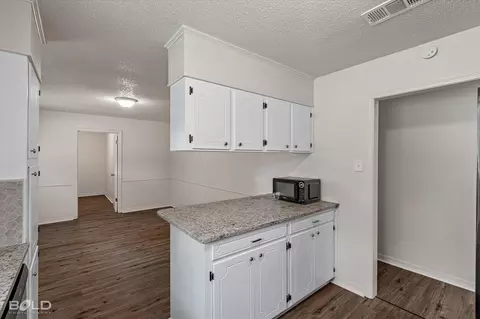 Kitchen - 162 Katie Ln, Minden, LA 71055 photo 4 of 4