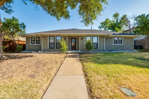 2213 Trinity Springs Dr, Carrollton, TX 75007