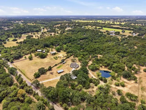 4100 Peak Rd, Granbury, TX 76048