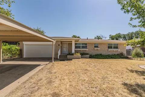 4120 Church Dr, Lake Worth, TX 76135