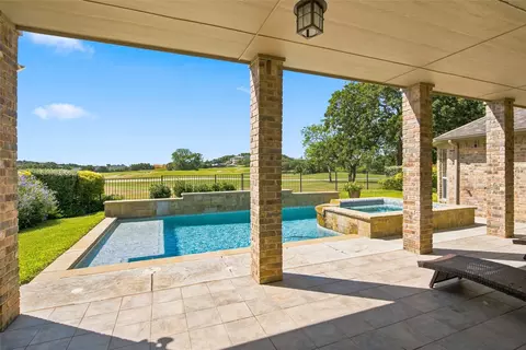 1820 Forest Bend Ln, Keller, TX 76248