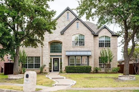 3414 Chapelwood Dr, Sunnyvale, TX 75182