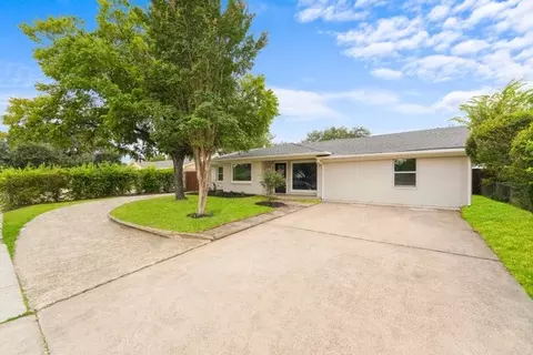 14011 Stardust Ln, Farmers Branch, TX 75234