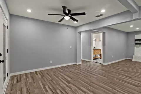 Living - 111 Walker Dr, Naples, TX 75568 photo 5 of 8