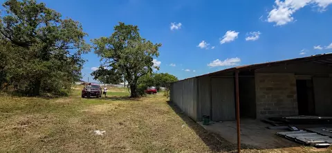247 Rhoades Ln, Springtown, TX 76082 photo 11