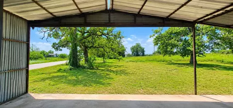 247 Rhoades Ln, Springtown, TX 76082 photo 3